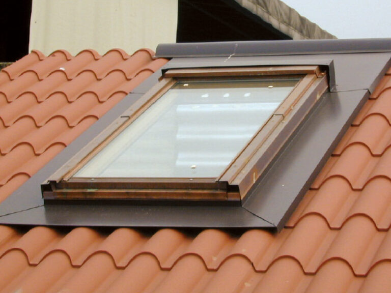 Tavolo Racine 118, Marrone, 76cm, Pannello di fibra a media densità, Legno